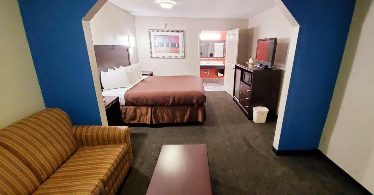 Executive Inn Ferry Pass Bagian luar foto
